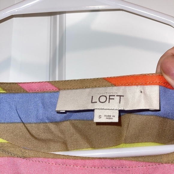 Loft Size S Blouse - Picture 2 of 4